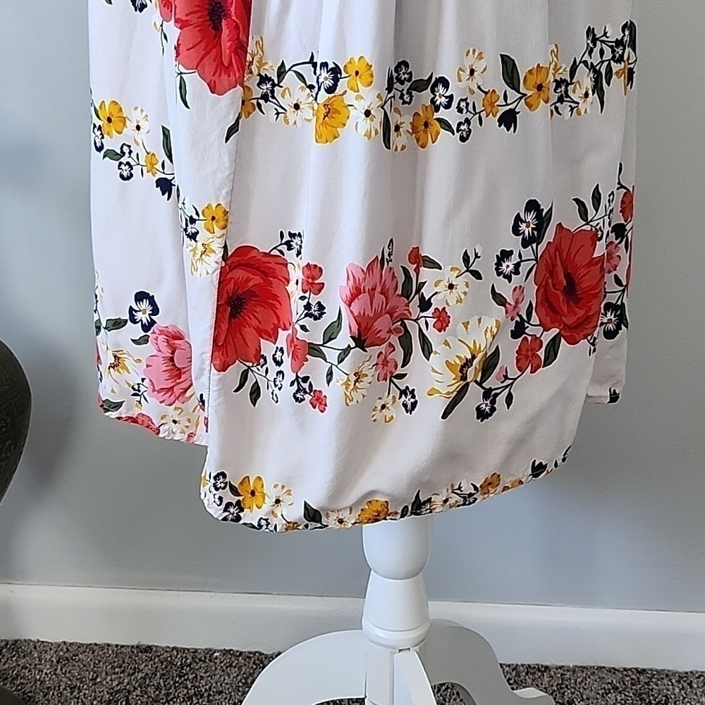 Old Navy gray floral pattern dress with elbow length sleeves - Picture 11 of 14